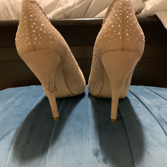 Gianni Bono Sz. 9.5 nude, studded heels - Picture 3 of 7
